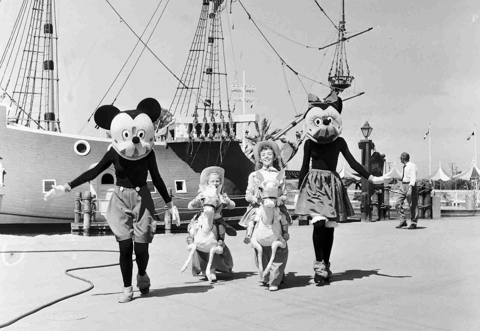 そろそろディズニー嫌いなガル民で集まろうぜ