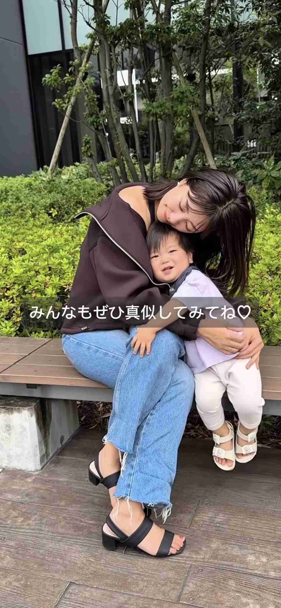 黒猫と猫柄毛布の奇跡の瞬間が話題⇒あまりの一体感に「違和感が無さすぎ」「お茶吹き出しそう」