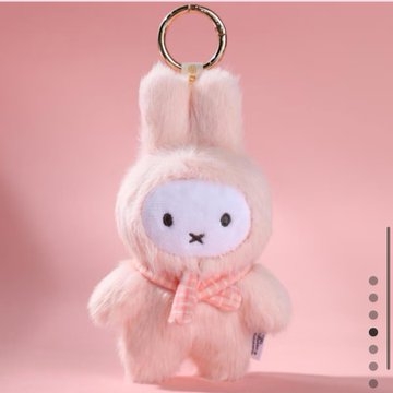 みちょぱ、山田涼介、霜降り・せいや…芸能人もハマる“ラブブ”の正体「流されてる人達」「ダサい」批判の声も