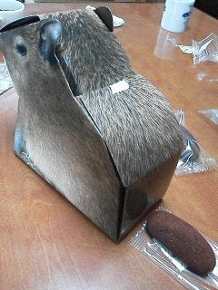 お菓子の名前を書くと、誰かが何かコメントしてくれるトピ