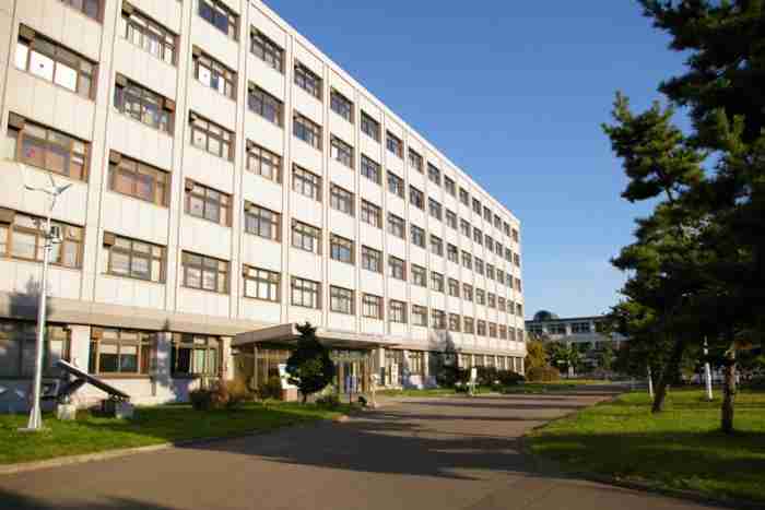 立地が不便だと思う大学のキャンパス