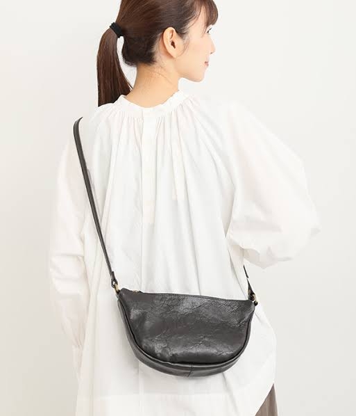 ショルダーバッグ