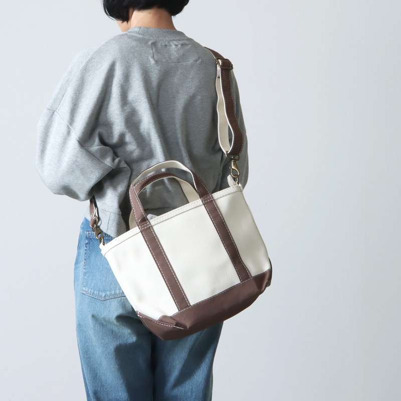 ショルダーバッグ