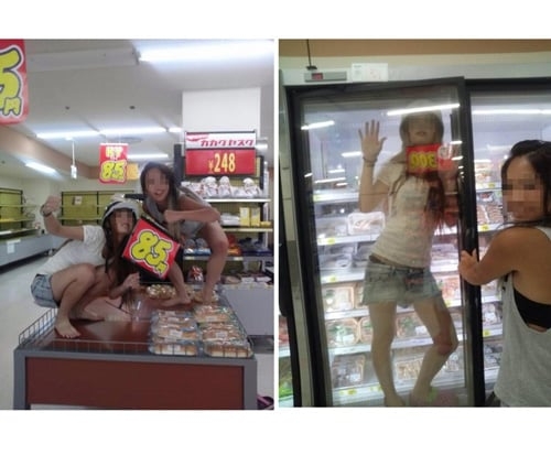 日本初の『炎上展』ポスターが“改変”されて炎上！“アイスの上に寝転ぶバイトテロ”に「なんで女にすり替えてんの？」