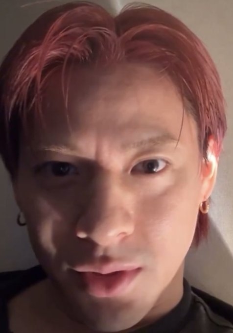 「明らかに引いてた」平野紫耀　ライブ配信での恋愛相談に寄せられたファンの“不倫告白”に絶句も…語った「不倫への持論」