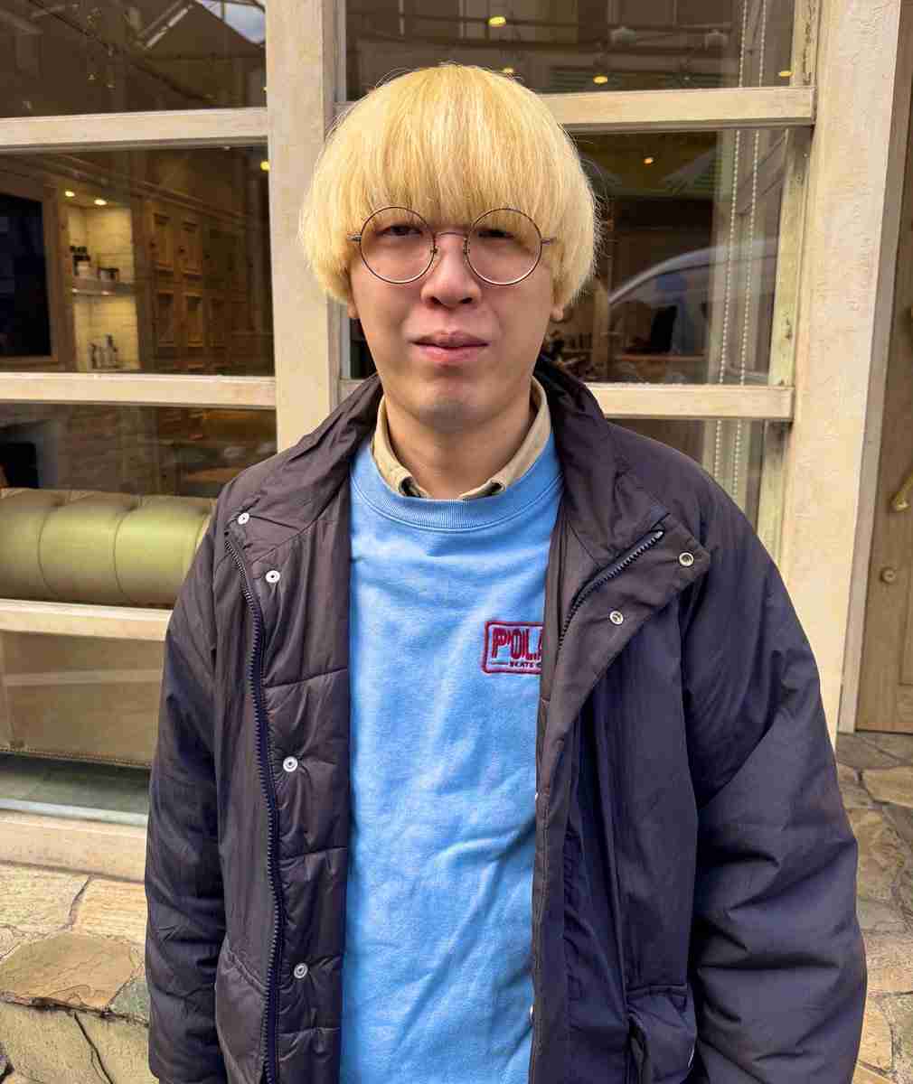 金髪が似合う有名人