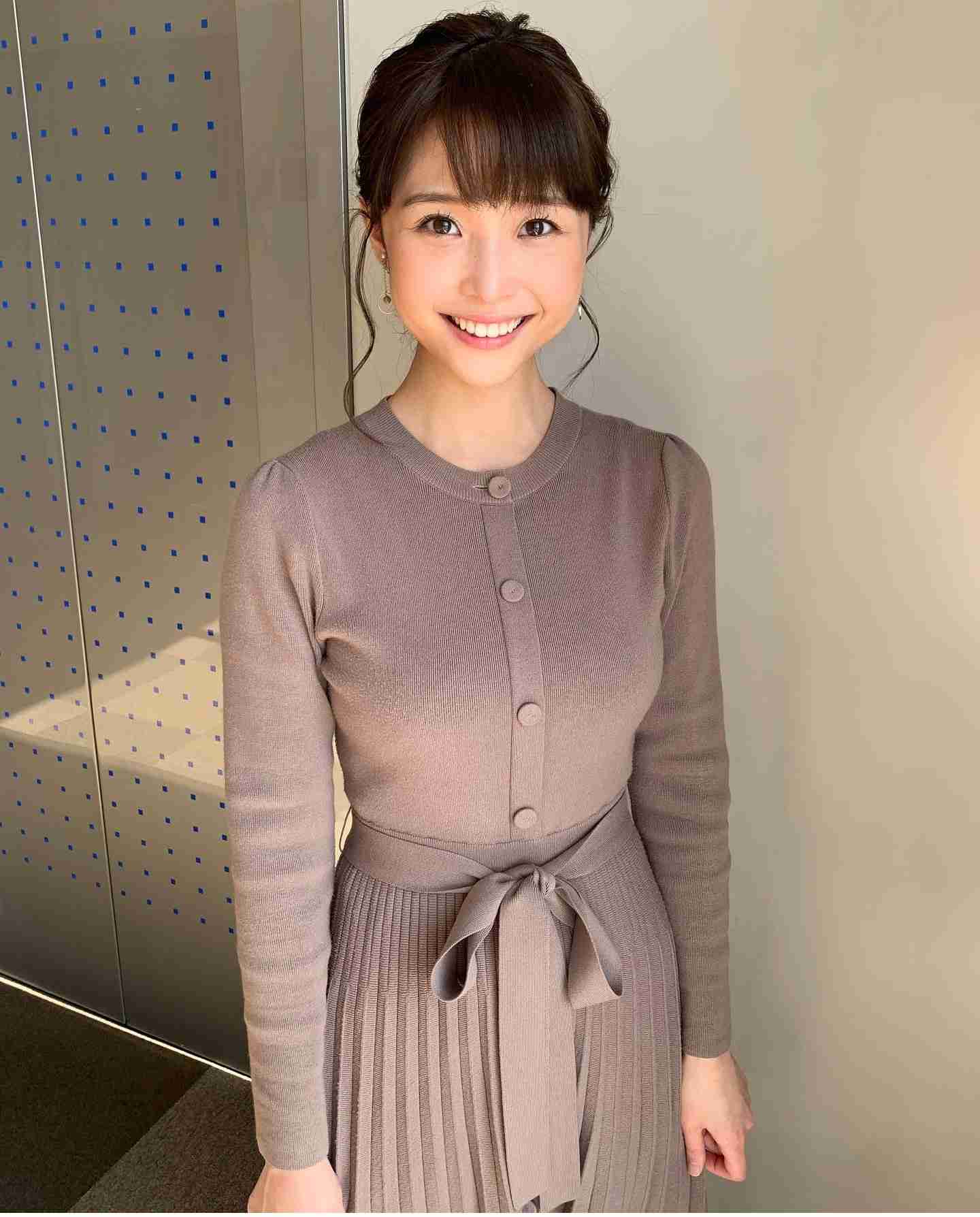  “濡れ髪バスト”どアップの大胆写真集発売の渡邊渚に「何がしたいの？」グラビア路線に疑問噴出