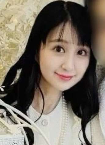 《妻63歳、夫31歳》「僕の姫になってください」の手紙で交際を始めた32歳差夫婦の「あまりにドラマチック」な出会い