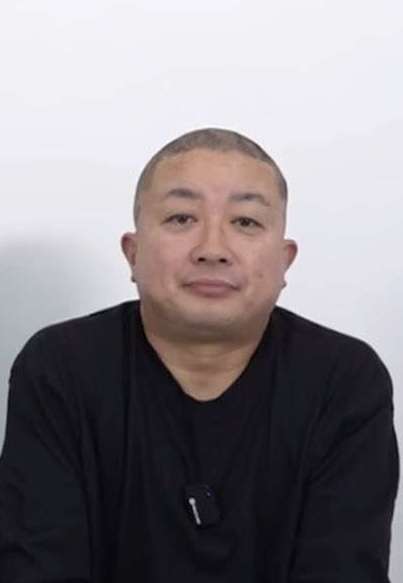 チョコプラ松尾駿　“素人はSNSをするな”発言を謝罪「申し訳ございませんでした」コンビで丸刈りに