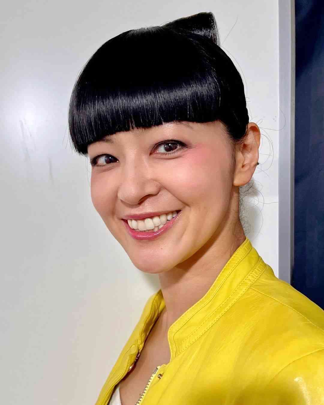 ぱっつん前髪が似合う画像