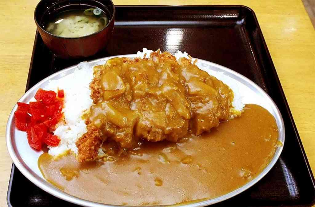 カレーに味噌汁、ダメですか？