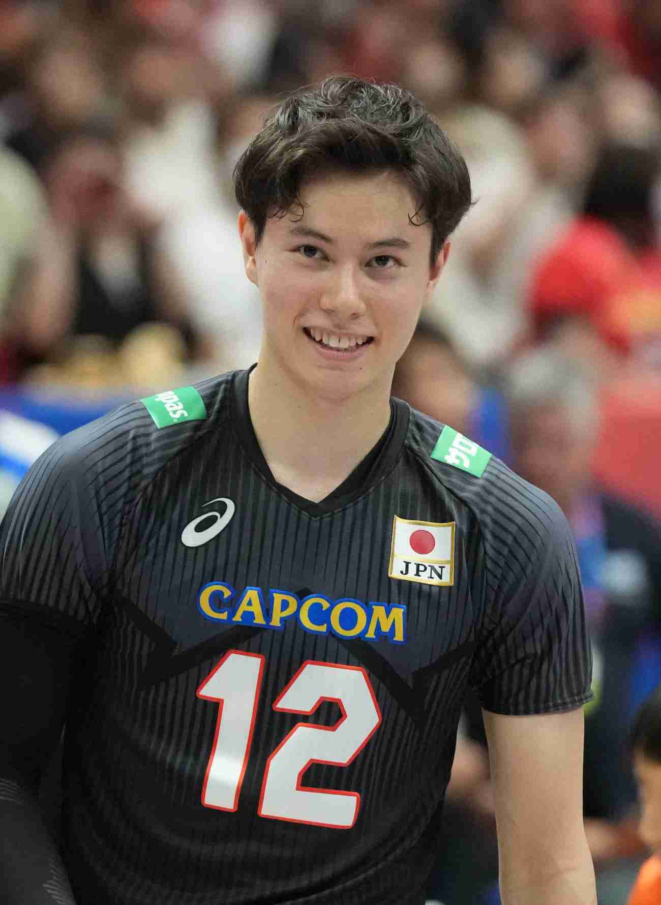 男子バレーのプリンス 髙橋藍(24)は超肉食だった!インフルエンサーuka.と人気No.1AV女優・河北彩伽に二股スパイク【スクープ撮】