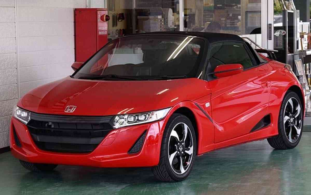 芸能人らに酷似のわいせつ画像、生成AIで作成しSNSに掲載疑いで逮捕…120万円得たか