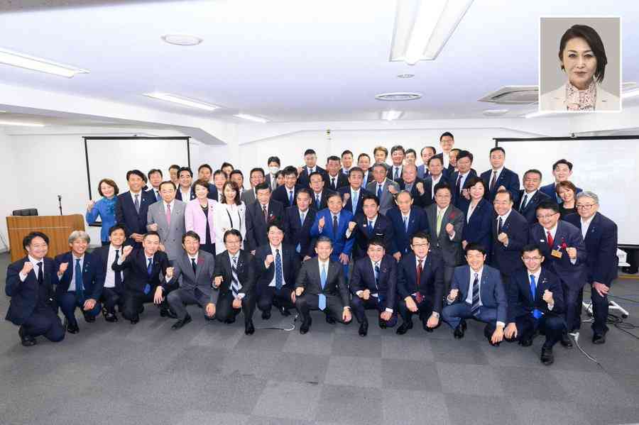 小泉進次郎陣営、投開票前に“祝賀会”開催で「芸人より笑わせてくれる」国民から総ツッコミの“フライング”乾杯