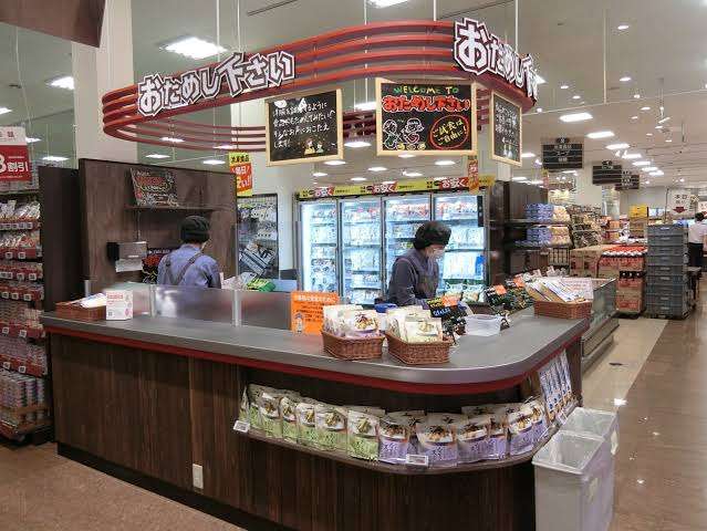 スーパーの「試食コーナー」で買う気がないのに食べまくったら犯罪になる？