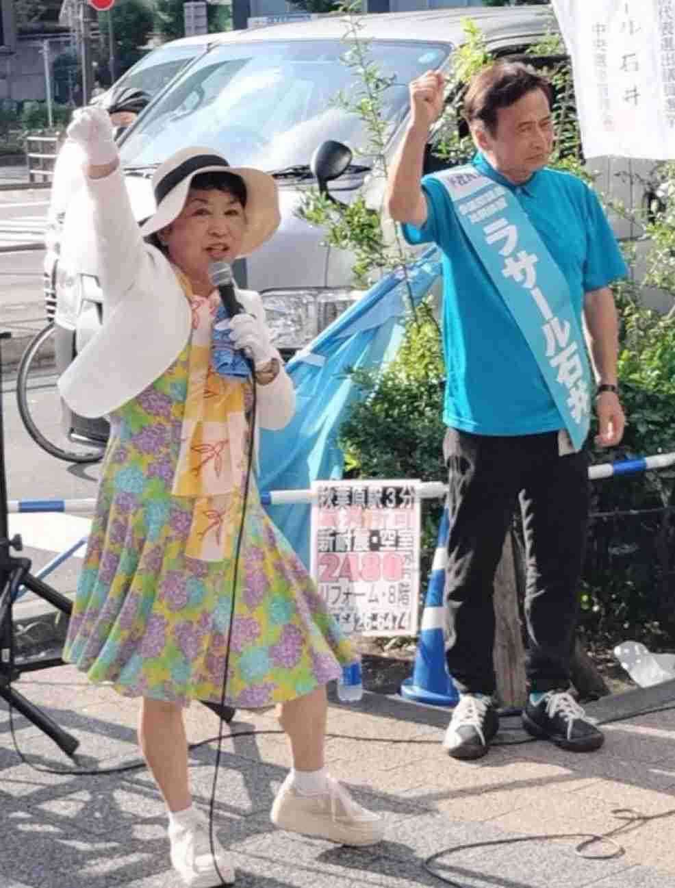 １ヶ月の被服費いくらですか？