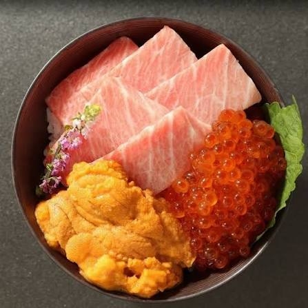 （盛り放題）好きな海鮮3品使って海鮮丼作るなら何を選びますか?