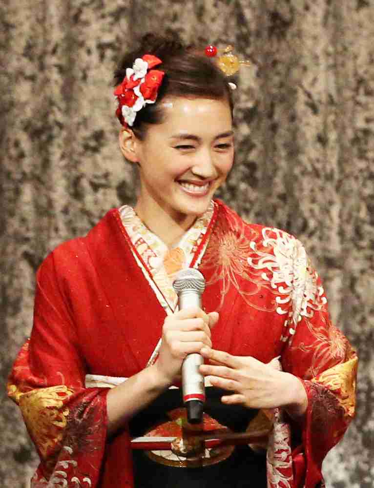 『紅白』司会者決定 綾瀬はるか&有吉弘行&今田美桜&鈴木奈穂子アナ