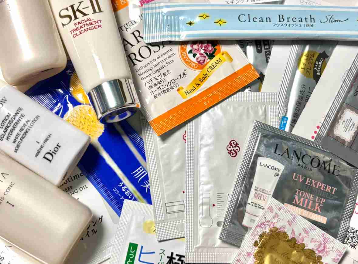 試供品を消費するトピ