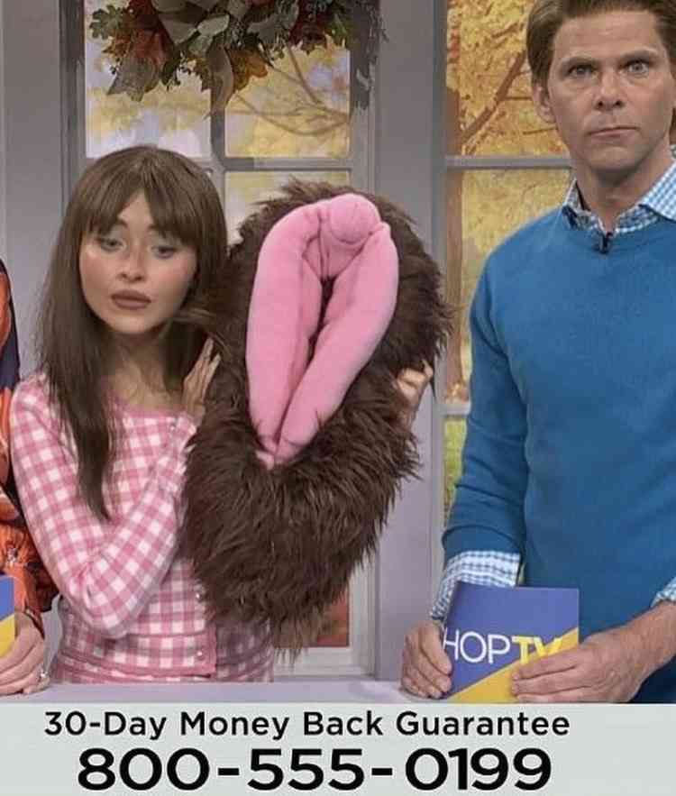 「畳に靴はありえない」リナ・サワヤマ、サブリナ・カーペンターの「和風」セットに苦言