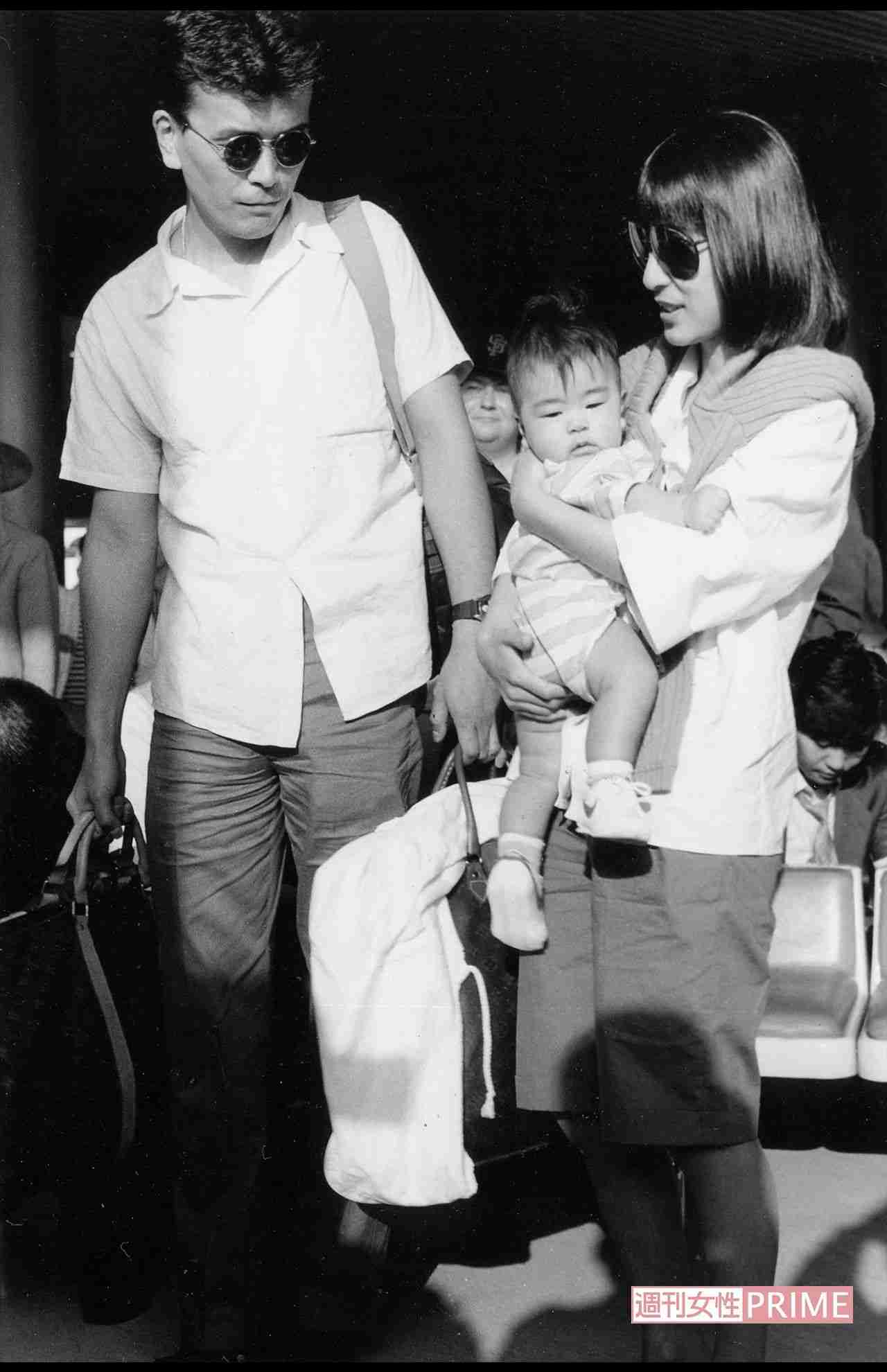 最新の宇多田ヒカルが「お母さんかと」「さらに似てきた」全身ショットに「まじ」「目が覚めた」「なんと」