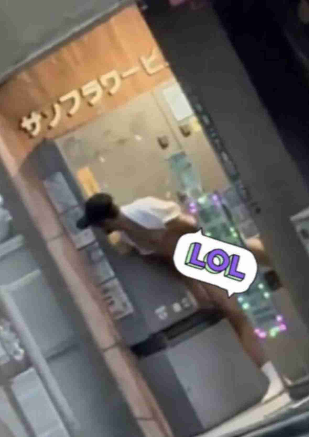 Aぇ! group・草間リチャード敬太、わいせつ容疑で逮捕後の釈放姿に同情、謎動画拡散でハメられた説に「被害者にしか見えない」