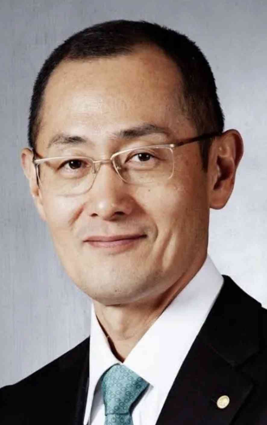 先生って呼ばれる人って何で偉そうなの？