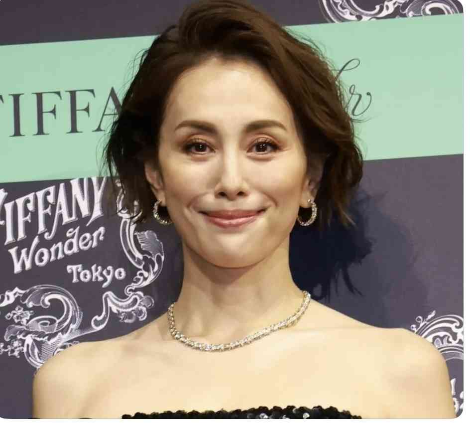【衝撃スクープ】米倉涼子(50)麻薬取締法違反容疑でマトリが本格捜査へ!