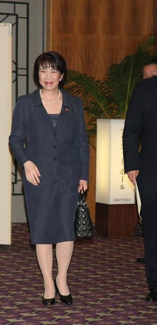 「まじで経済効果すごい」 高市早苗首相、愛用バッグに注目集まり注文殺到 「日本ブランドを持つって…」 生産地の町長も反応