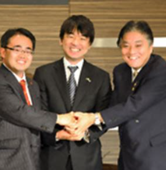 河村たかし氏が百田尚樹氏を“脅迫”で刑事告訴　「おまえ、おれが殴ったら死ぬぞ」ペットボトル投げつけたか…百田氏は否定　日本保守党“トップ”2人が運営巡り対立か