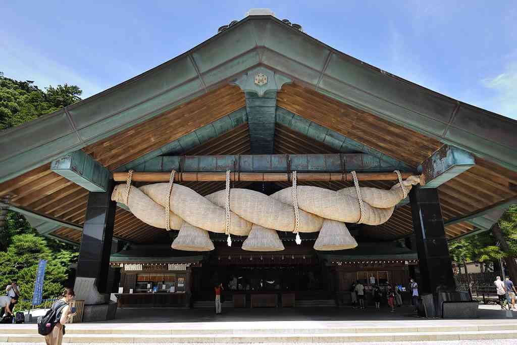 【もう神頼みするしか…】恋愛&結婚に力を発揮してくれた神社、お寺、おまじない、風水、アイテム（パワーストーン等）など