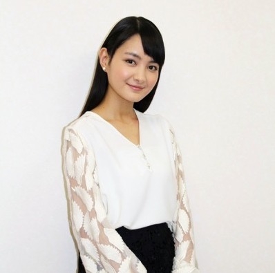 結婚16年のILMARI&エビちゃん オシャレな夫婦ショットに仰天「ほんと理想」「時止まってます」