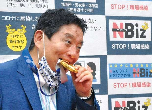 「女性はセクハラされても目瞑っとけばええ」保守党・百田尚樹氏の持論が”女性蔑視“と物議…昨年も「30超えたら子宮摘出」発言で炎上