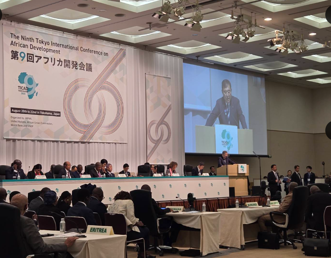 自民党新総裁に高市早苗氏 女性の総裁就任は初