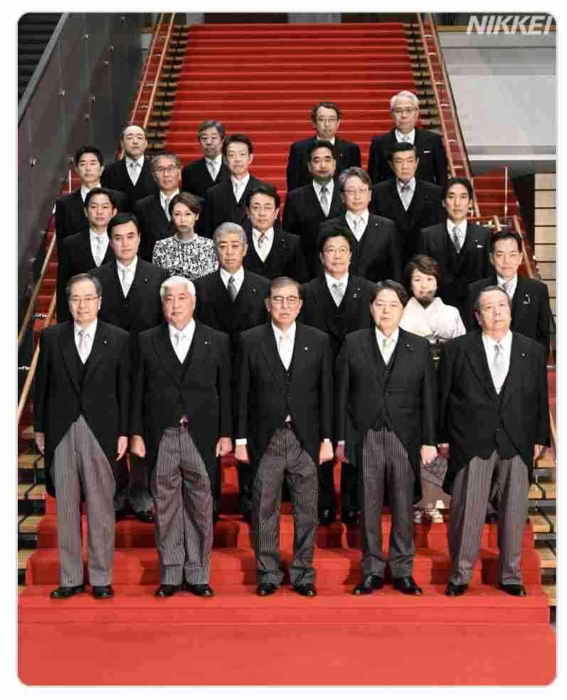 自民党新総裁に高市早苗氏 女性の総裁就任は初