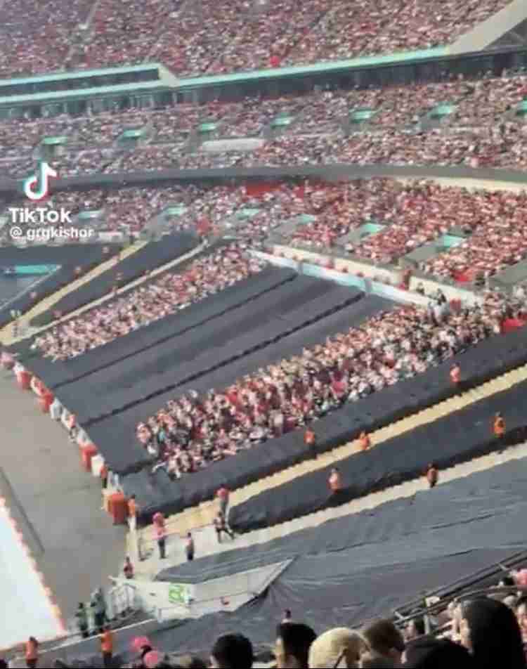 三山凌輝の元婚約者、BLACKPINKの “コネチケ” 利用示唆で「ファンなめてる」の声…“富裕層ファースト” にあふれる落胆