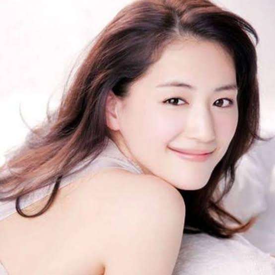 肌が綺麗だなと思う有名人