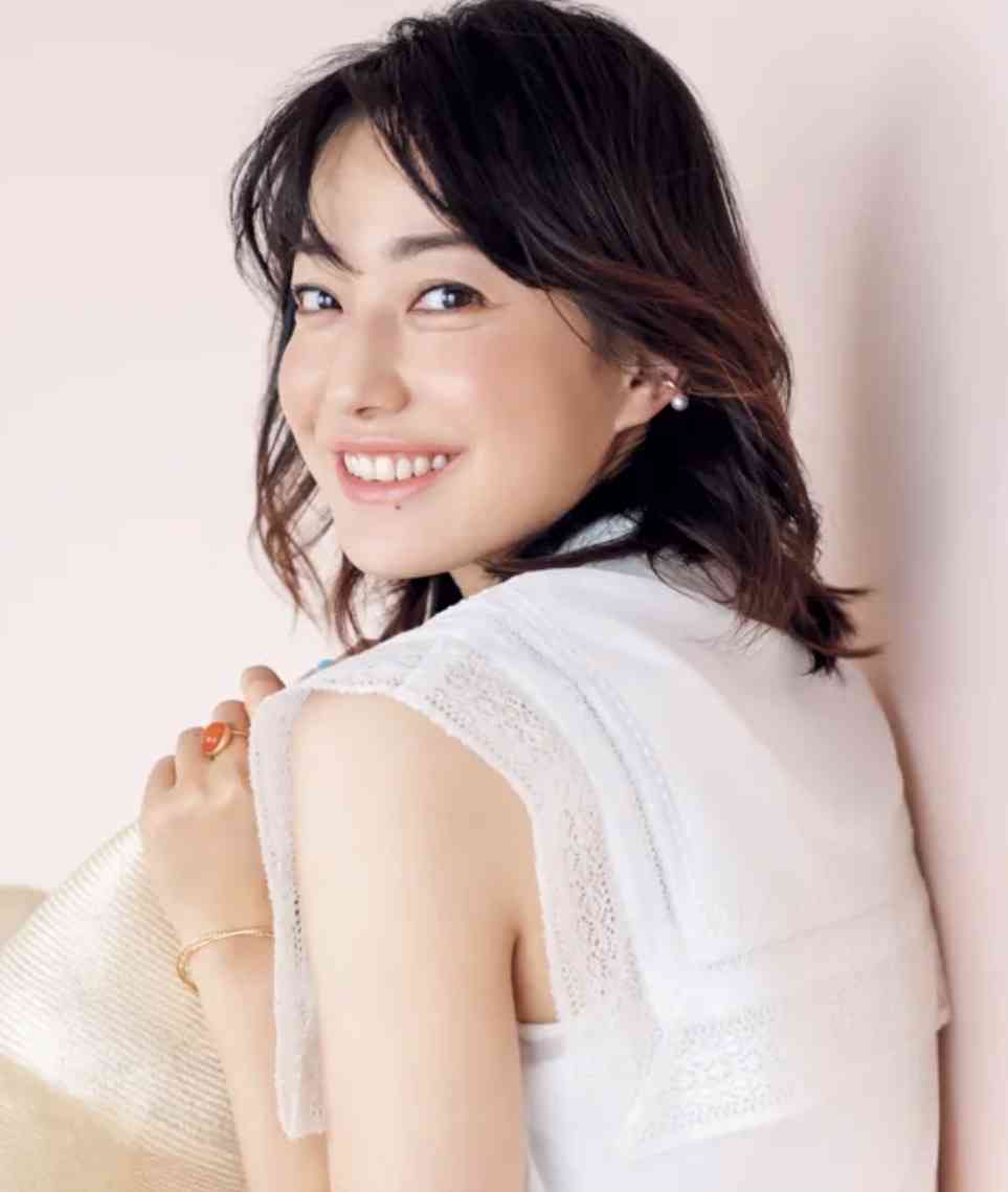 肌が綺麗だなと思う有名人