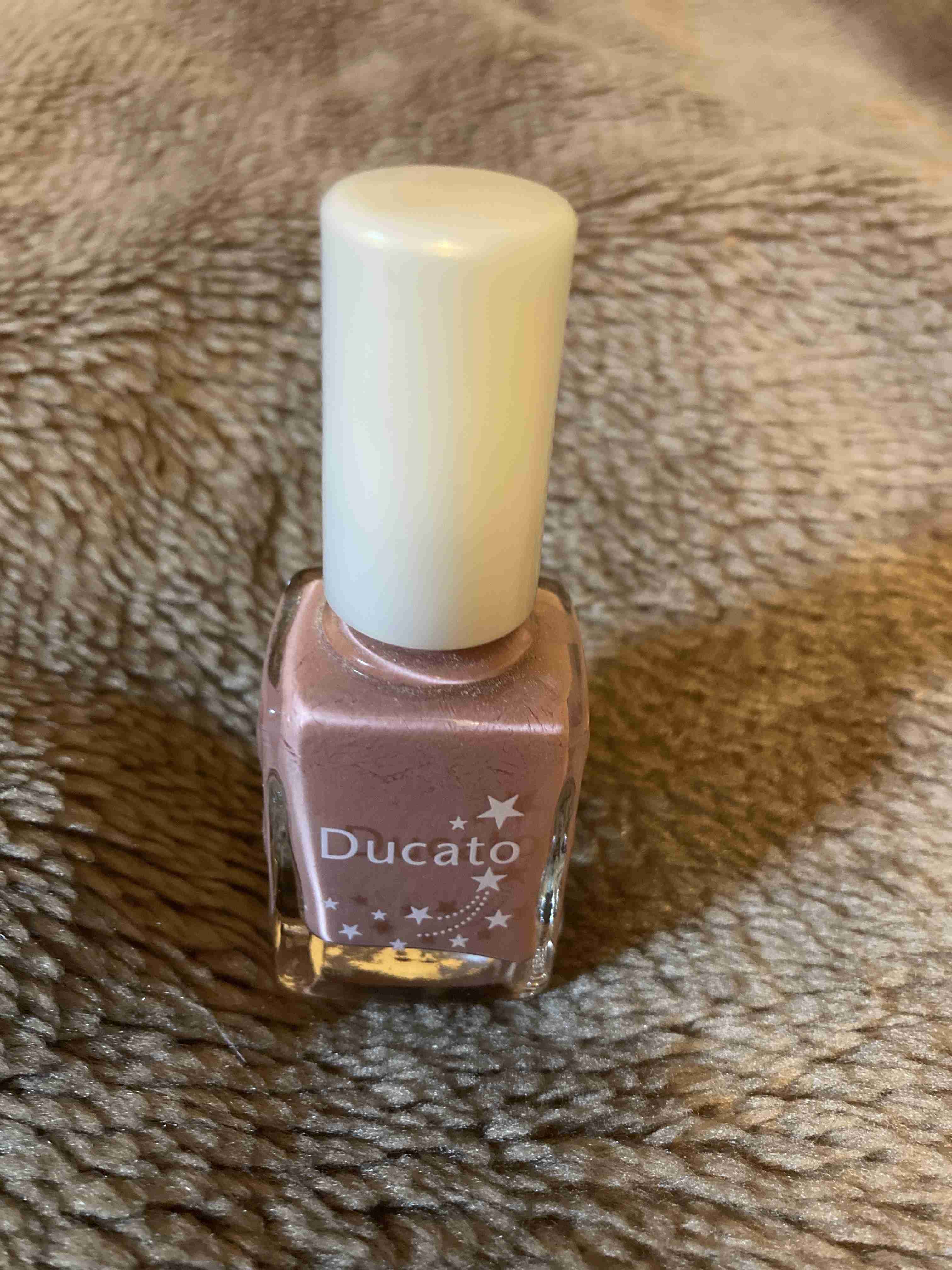 ネイルポリッシュ派の方！