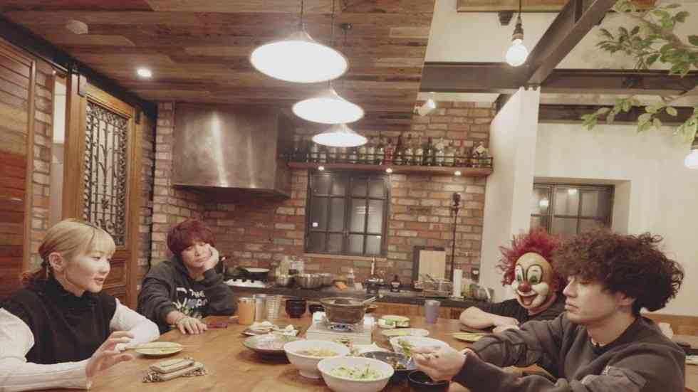 《熱愛スクープ》セカオワ・Fukase　“20歳年下”人気インフルエンサーと交際していた！ セカオワハウスで同棲生活、両親にも紹介済み