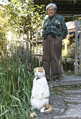 文豪や芸術家が猫と戯れてる画像を見よう! Part2