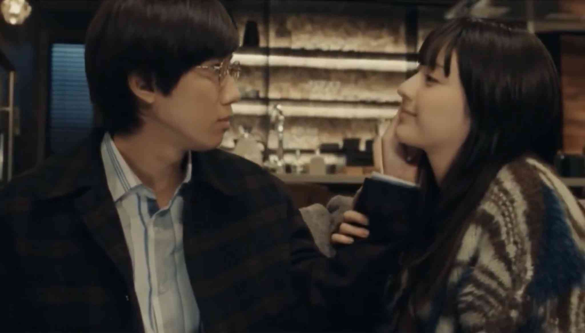 「家庭教師が似合う」芸能人ランキング 3位「ロザン宇治原」2位「芦田愛菜」…“圧倒的”1位は?