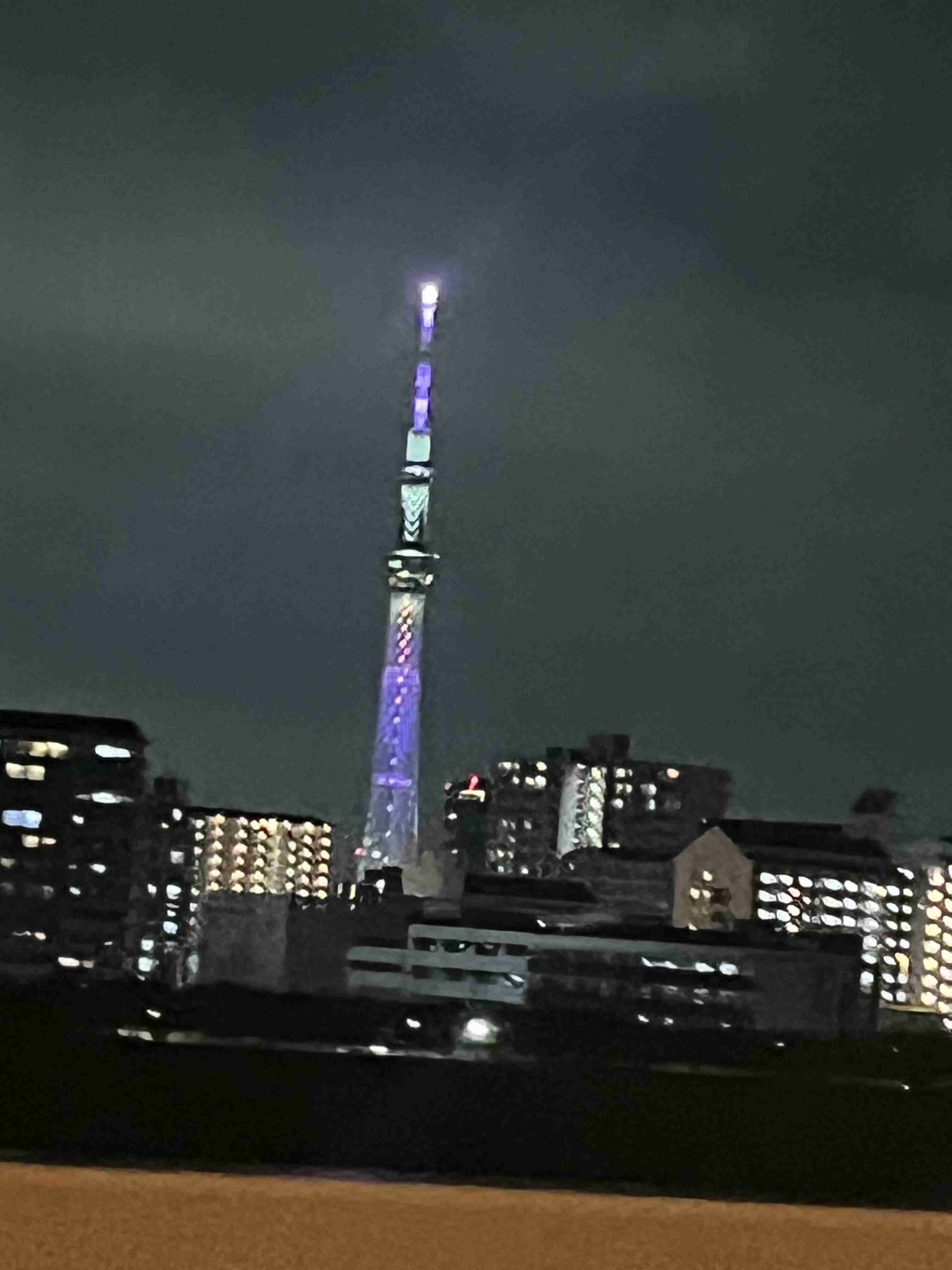 東京タワーと東京スカイツリー、あなたはどっちが好きですか?