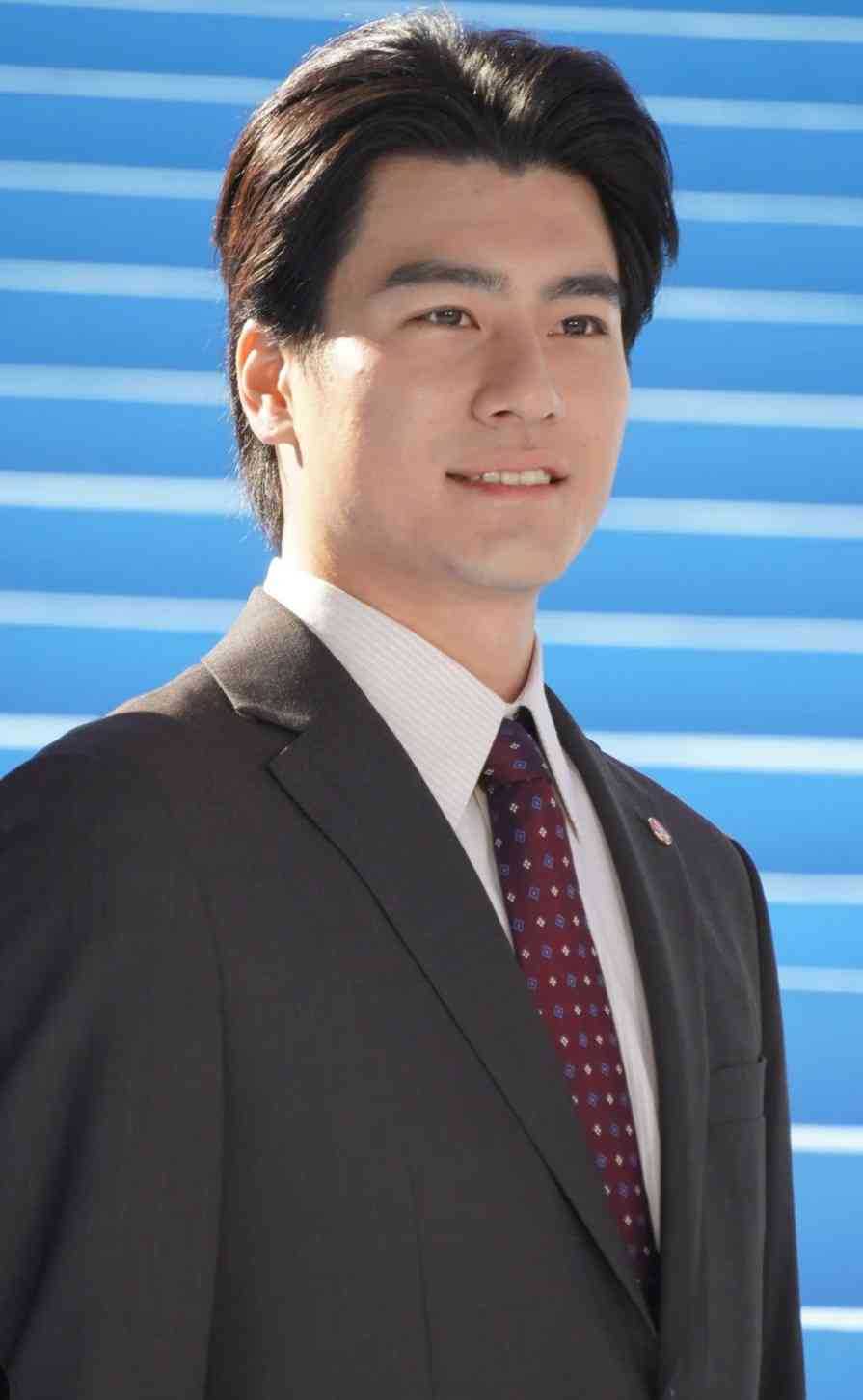 営業マンに向いてそうな芸能人