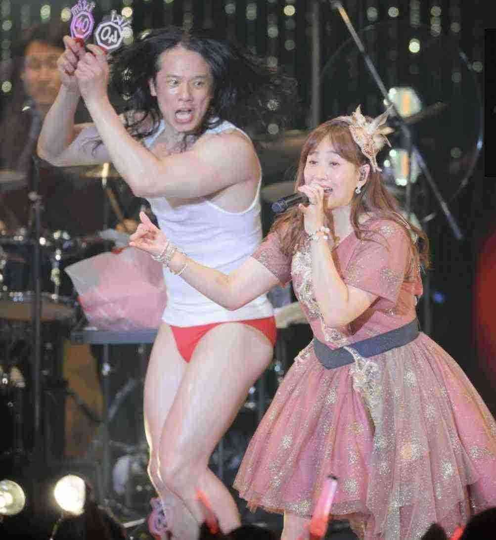 思わずツッコミたくなる画像を貼ると、誰かが関西弁でツッコんでくれるトピpart10