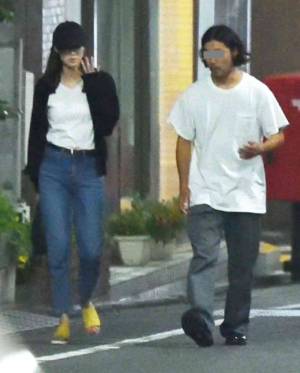 新川優愛　ロケバス夫の連絡先ゲットしたテクニックに共演者絶句「まあまあ怖い話…」