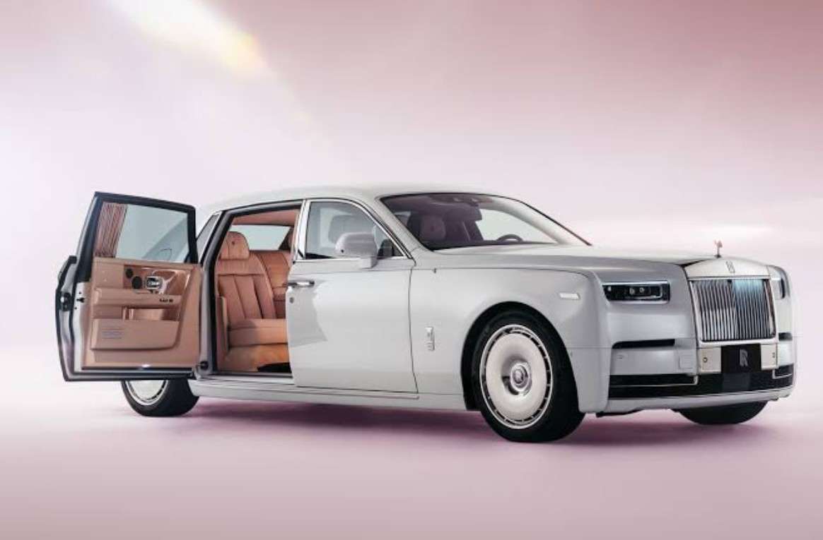 小学生ギャル(10歳)、100坪・8SSLDKの自宅豪邸を公開「高級車が10台買えるくらいの値段」50畳以上のリビング&キッチンに驚きの声「やばい」「何だよこれ!」