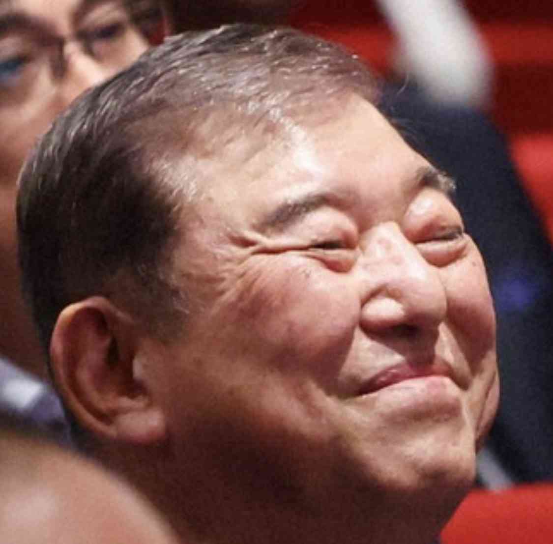 高市氏の「ワークライフバランス捨てる」発言に批判相次ぐ。「総裁の発言の重み、影響力わかっていない」の声