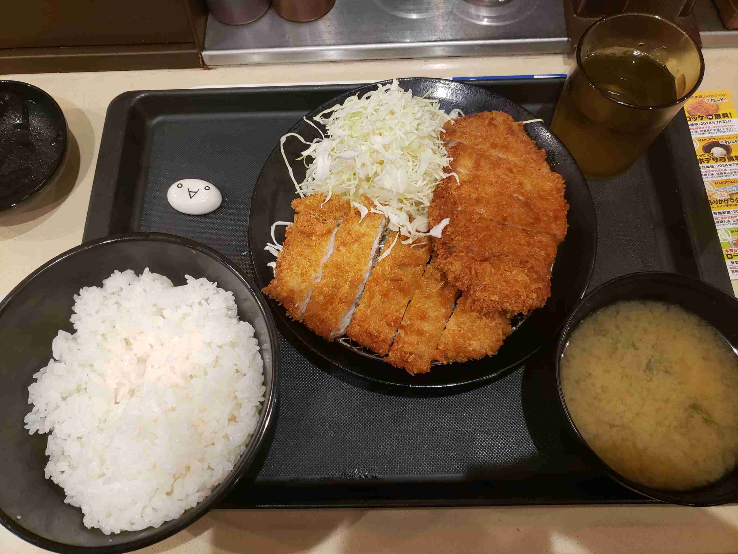 “1人飯”ができないバッテリィズ・エース「こないだ北海道に行った時も…」思わず取った行動に共演者仰天
