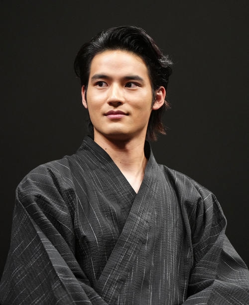 【芸能人】古風な顔立ちの美人・イケメン